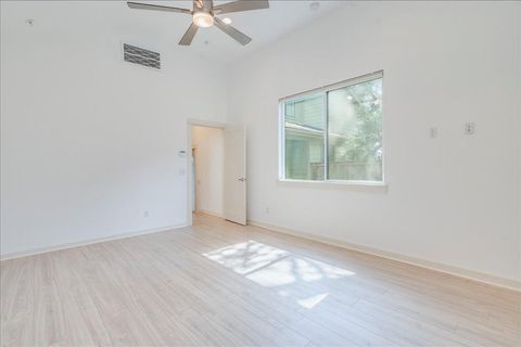 Tiny photo for 4006 Valley View RD #B, Austin, TX 78704 (MLS # 8071771)
