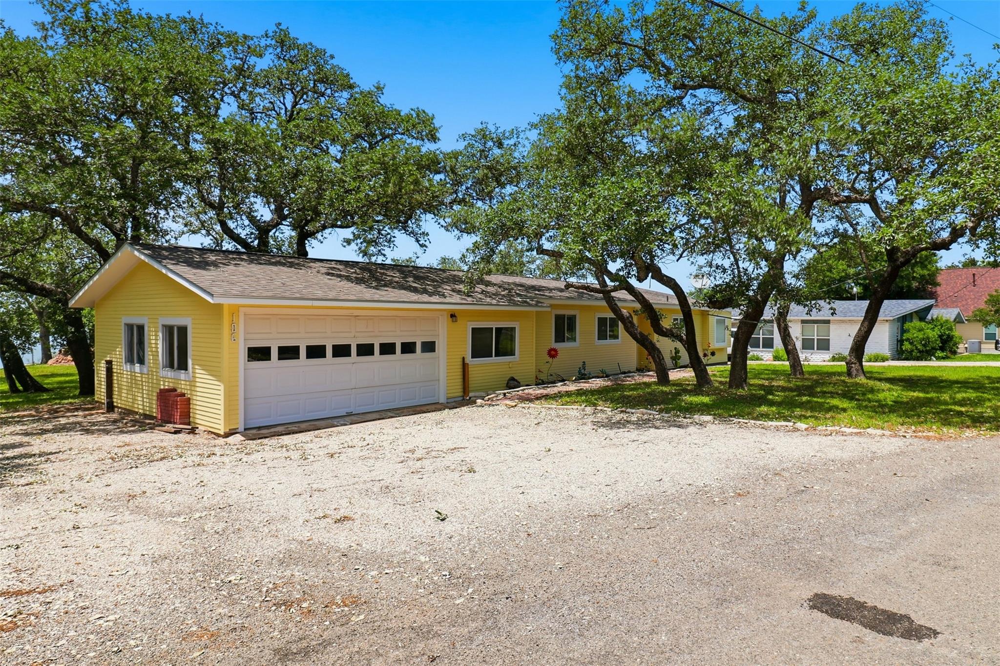 106 County Road 142