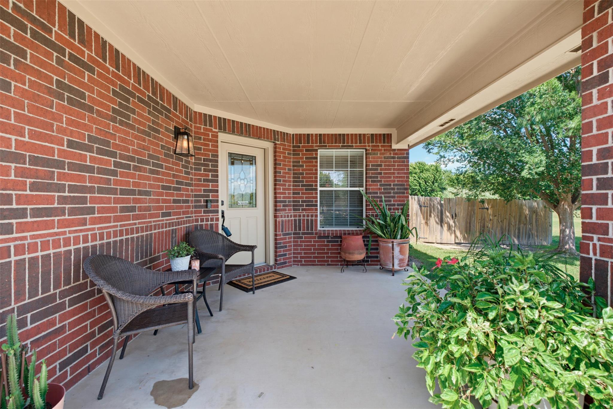 315 Floating Leaf DR