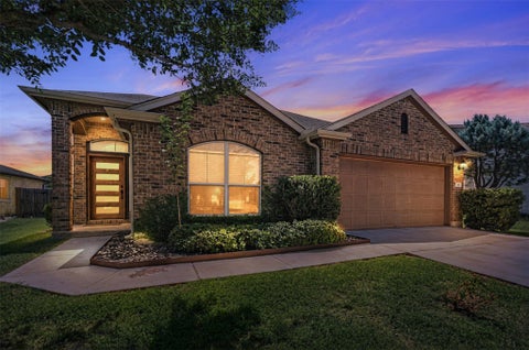 Photo of 113 Wallops, Kyle, TX 78640 (MLS # 5151293)
