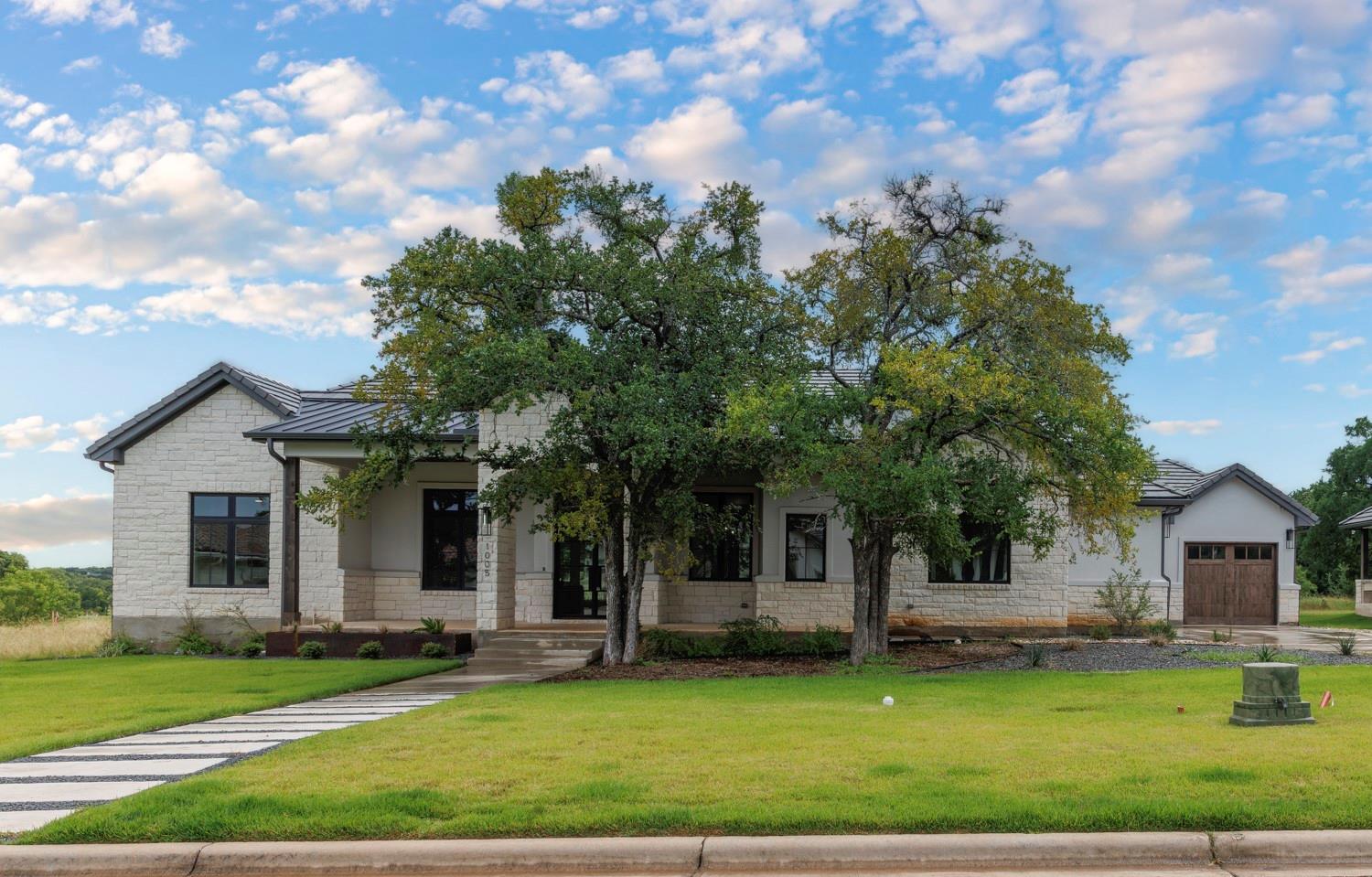 1005 Cimarron Hills TRL W