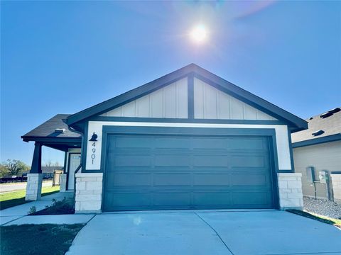 Photo of 4901 Stockton LN, Del Valle, TX 78617 (MLS # 8342478) Photo of 4901 Stockton LN, Del Valle, TX 78617 (MLS # 8342478)