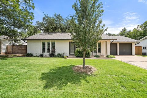 Tiny photo for 2611 Coatbridge DR, Austin, TX 78745 (MLS # 6696491)