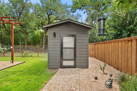 Tiny photo for 2611 Coatbridge DR, Austin, TX 78745 (MLS # 6696491)