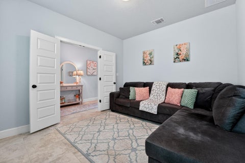 Tiny photo for 6312 Empresa DR, Austin, TX 78738 (MLS # 1949612)