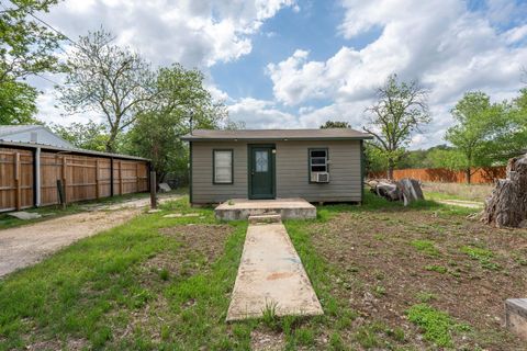 1130 Gravel ST San Marcos TX 78666