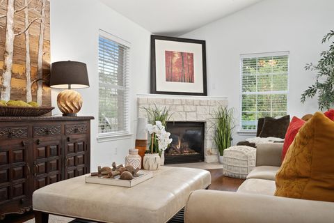 10713 Chippenhook CT Austin TX 78748