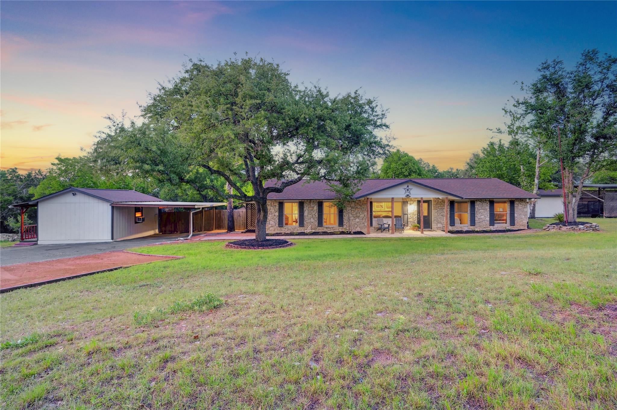 400 Cypress Creek LN