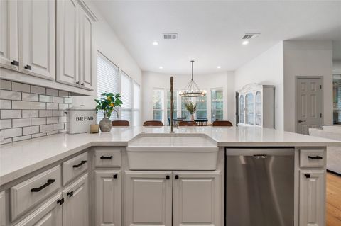 Tiny photo for 7901 Adelaide DR, Austin, TX 78739 (MLS # 1334223)