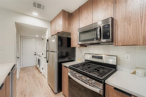 Tiny photo for 12206 Tyson CV #B, Austin, TX 78758 (MLS # 4784158)