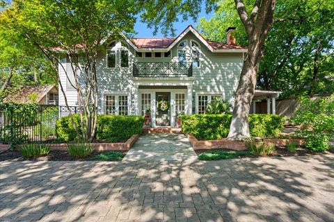 Photo of 1502 Murray LN, Austin, TX 78703 (MLS # 7368580)