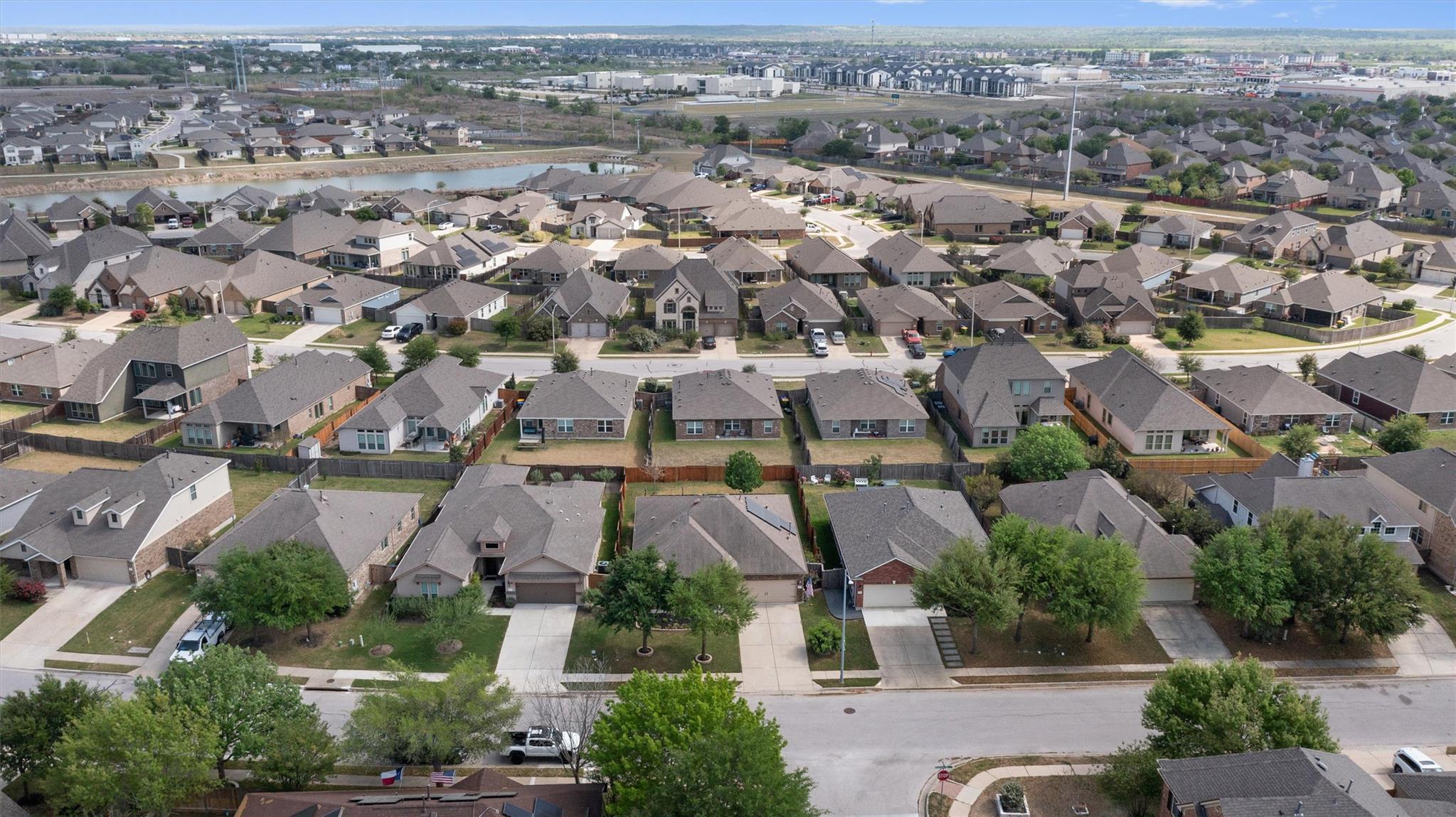 11737 Voelker Reinhardt WAY