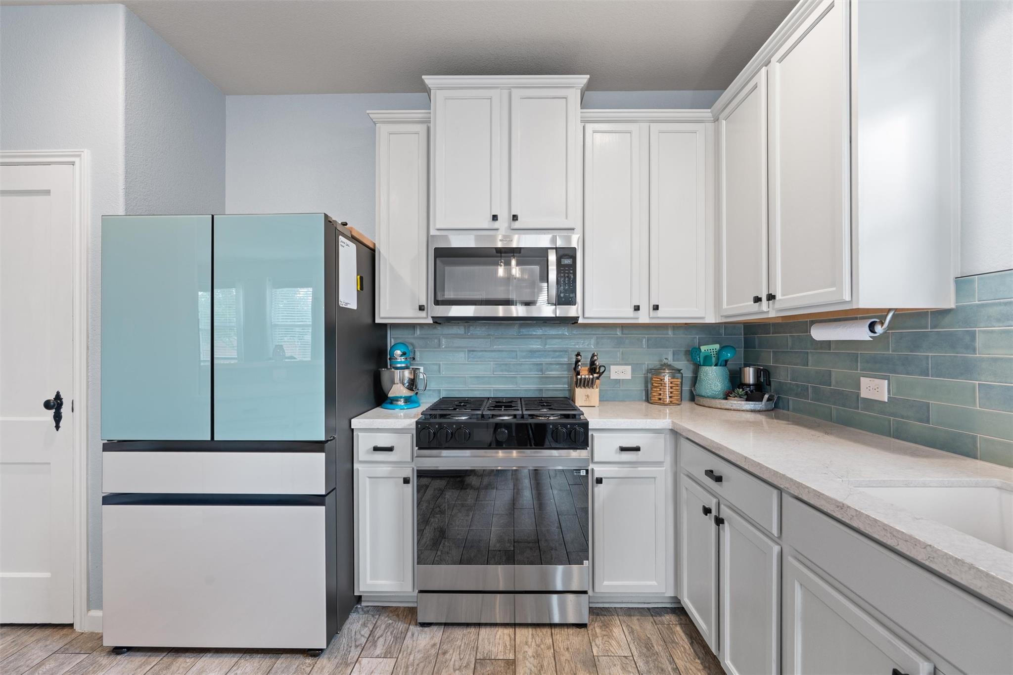 11737 Voelker Reinhardt WAY