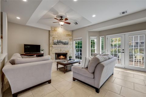 Tiny photo for 20638 Highland Lake DR, Lago Vista, TX 78645 (MLS # 3832075)