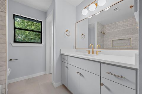 Tiny photo for 2102 E 8th ST, Austin, TX 78702 (MLS # 4521712)