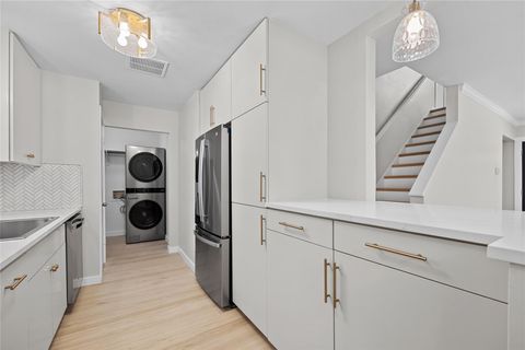 Tiny photo for 2102 E 8th ST, Austin, TX 78702 (MLS # 4521712)