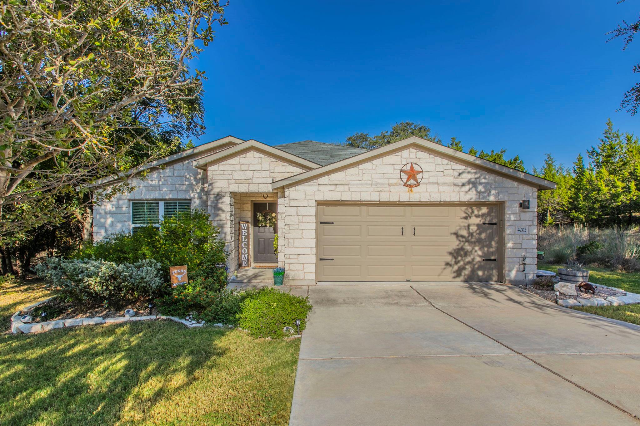 4202 Glendale LN