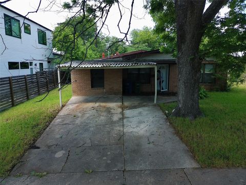 Tiny photo for 200 W Odell ST, Austin, TX 78752 (MLS # 4986375)