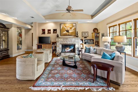 5008 Westview DR Austin TX 78731