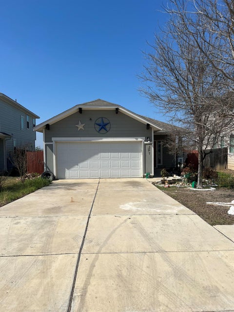 Photo of 587 Twisted Oaks LN, Buda, TX 78610 (MLS # 4417941)
