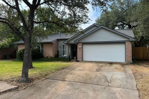 Photo of 4503 Tamarack TRL, Austin, TX 78727 (MLS # 9226536)