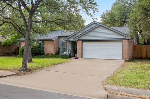 Photo of 4503 Tamarack TRL, Austin, TX 78727 (MLS # 9226536)