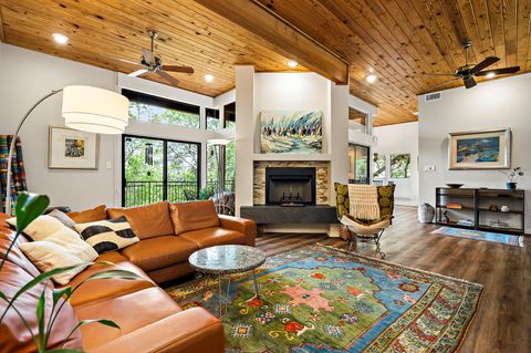 Photo of 8200 Neely DR #119, Austin, TX 78759 (MLS # 8949375) Photo of 8200 Neely DR #119, Austin, TX 78759 (MLS # 8949375)