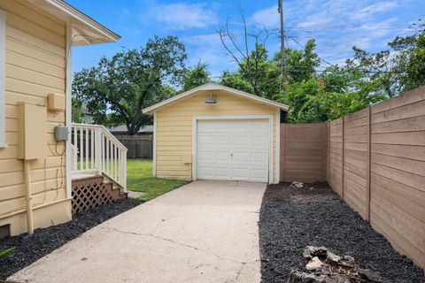 Tiny photo for 5010 W Frances PL, Austin, TX 78731 (MLS # 5975093)
