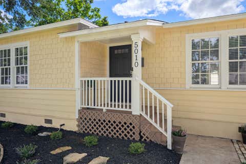 Tiny photo for 5010 W Frances PL, Austin, TX 78731 (MLS # 5975093)