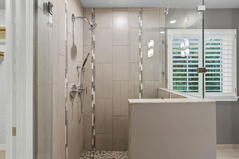 Tiny photo for 201 Nautilus Ave, Lakeway, TX 78738 (MLS # 2677721)