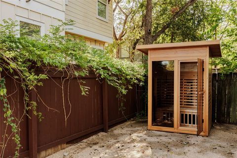 Tiny photo for 1315 Comal ST, Austin, TX 78702 (MLS # 9129838)