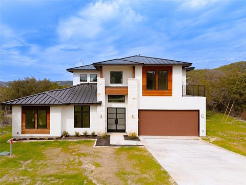 8136 Beauregard DR Volente TX 78641