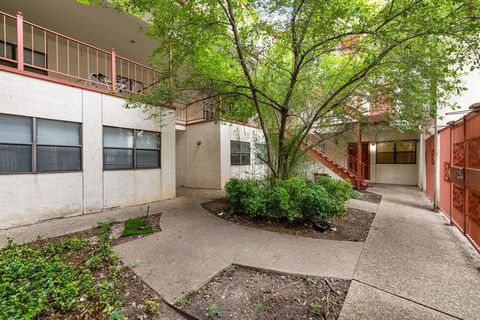 Photo of 706 W 22nd ST #204, Austin, TX 78705 (MLS # 9783711)