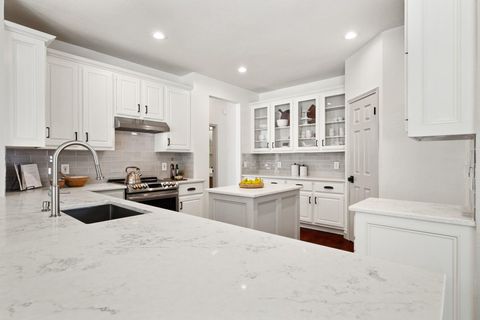 Tiny photo for 11804 Watercrest CT, Austin, TX 78738 (MLS # 3314503)