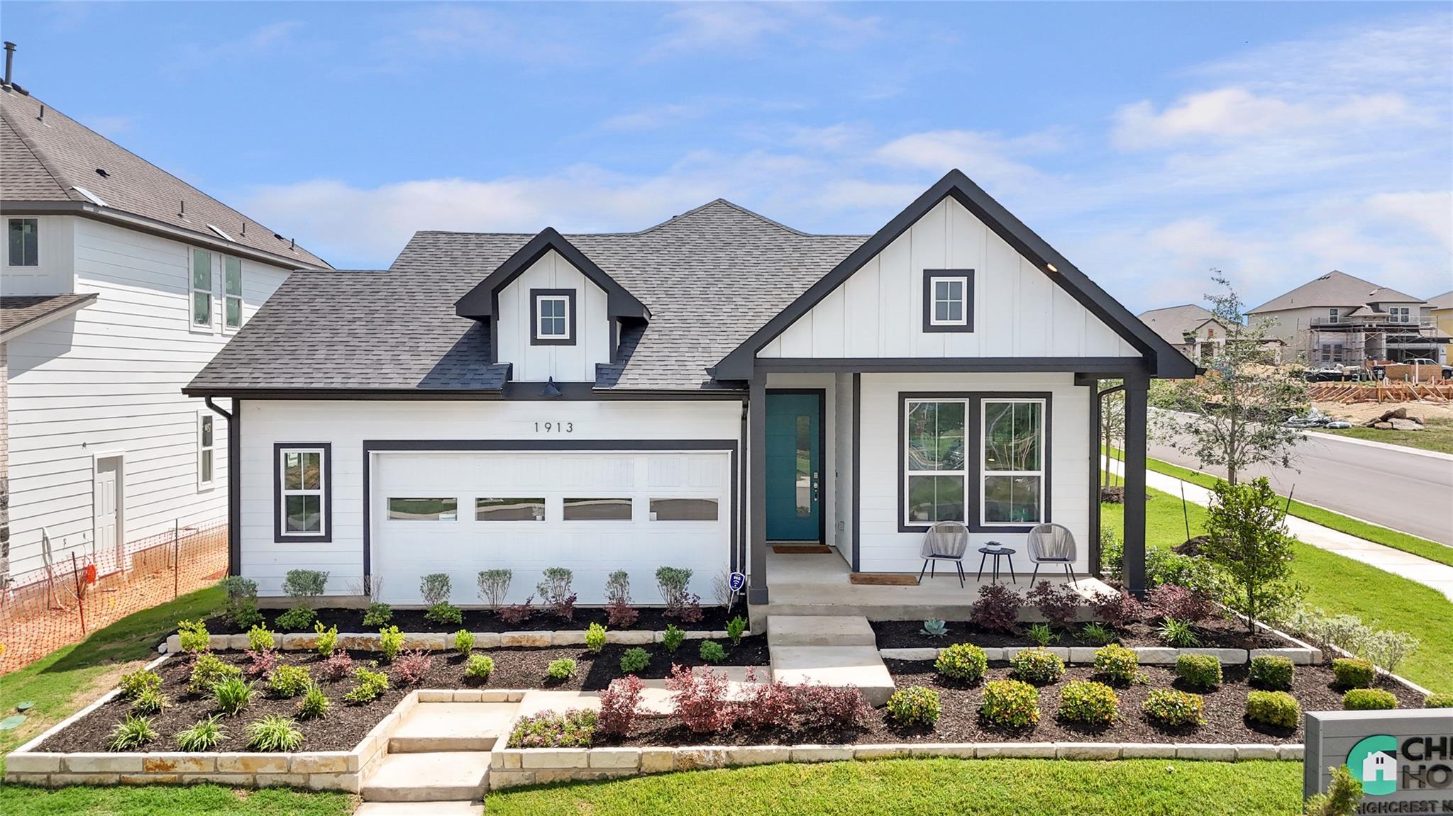 25621 Flora Bella LN