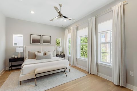 Tiny photo for 1215 Shore District DR, Austin, TX 78741 (MLS # 6883220)