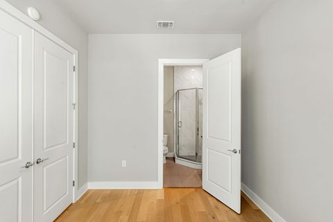 Tiny photo for 1215 Shore District DR, Austin, TX 78741 (MLS # 6883220)