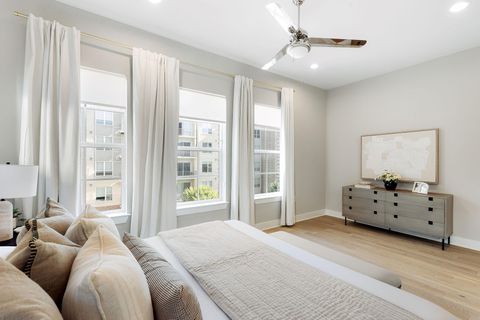 Tiny photo for 1215 Shore District DR, Austin, TX 78741 (MLS # 6883220)