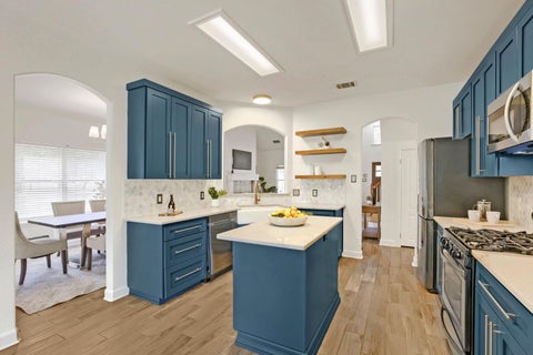 Tiny photo for 7125 Quimper LN, Austin, TX 78749 (MLS # 6202616)