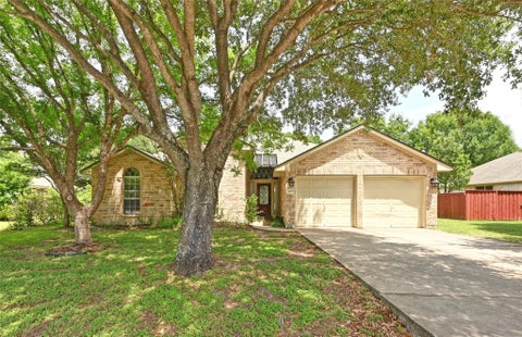 Photo of 607 Prickley Pear PASS, Buda, TX 78610 (MLS # 5798114)