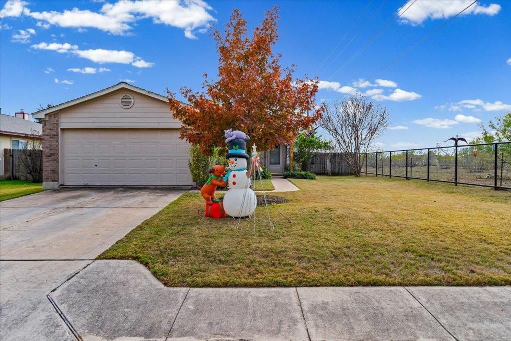 Photo of 751 Blair Ave, Bastrop, TX 78602 (MLS # 6831167)
