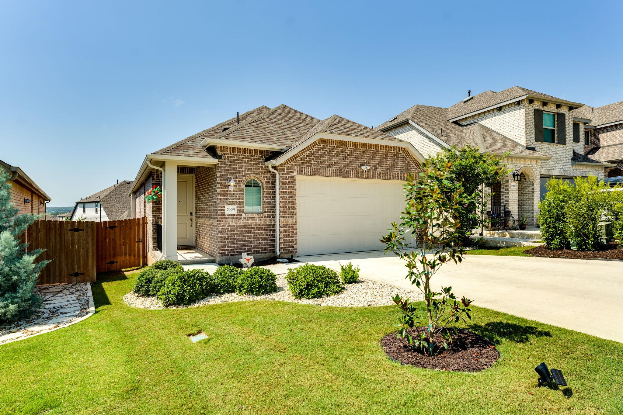 7909 Copper Prairie BND