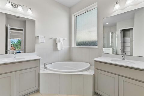 Tiny photo for 5000 Mandevilla DR, Austin, TX 78739 (MLS # 2541951)