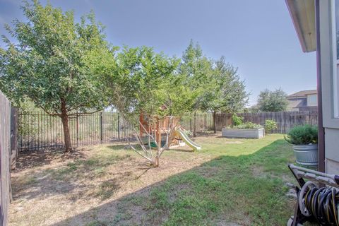 Tiny photo for 5000 Mandevilla DR, Austin, TX 78739 (MLS # 2541951)