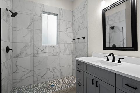 Tiny photo for 3613 Munson ST, Austin, TX 78721 (MLS # 4641557)