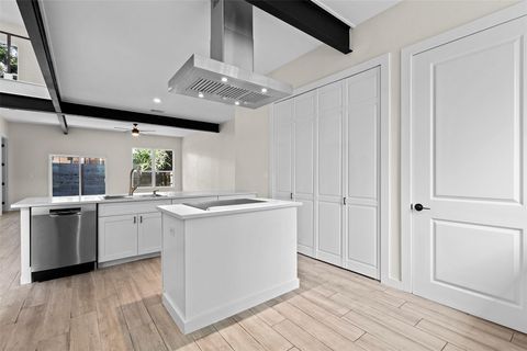 Tiny photo for 3613 Munson ST, Austin, TX 78721 (MLS # 4641557)