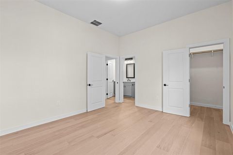 Tiny photo for 3613 Munson ST, Austin, TX 78721 (MLS # 4641557)