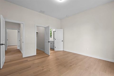 Tiny photo for 3613 Munson ST, Austin, TX 78721 (MLS # 4641557)