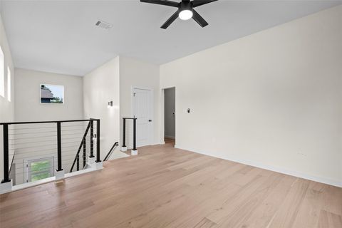 Tiny photo for 3613 Munson ST, Austin, TX 78721 (MLS # 4641557)