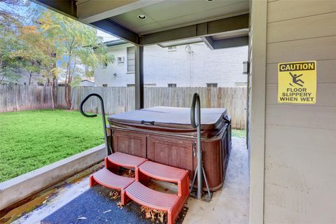 Tiny photo for 602 W N Loop BLVD, Austin, TX 78751 (MLS # 1314701)